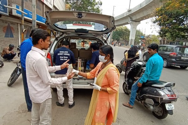 shieldon-security-services-has-conducted-free-food-distribution-to-the-needy-people-on-6th-april-2020-as-a-corona-virus-relief-activity-at-narayanaguda-chikatpally-served-food-for-175-200-da97869D4D-C14A-9B98-7B69-E55197052E1C.jpg