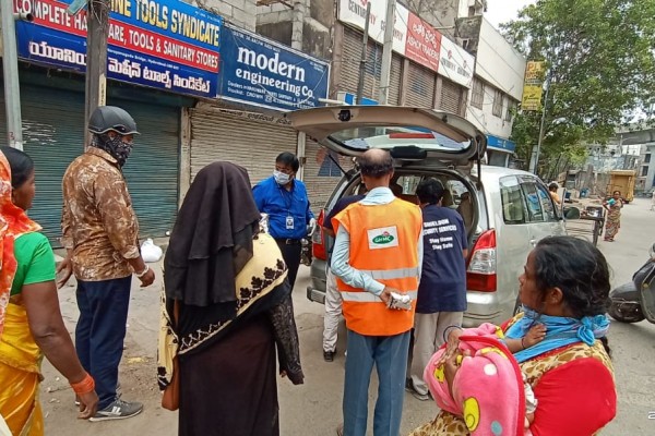 shieldon-security-services-has-conducted-free-food-distribution-to-the-needy-people-on-6th-april-2020-as-a-corona-virus-relief-activity-at-narayanaguda-chikatpally-served-food-for-175-200-day-1-66EC75252-AFB8-85A6-C7AB-CA98C6DA36C4.jpg